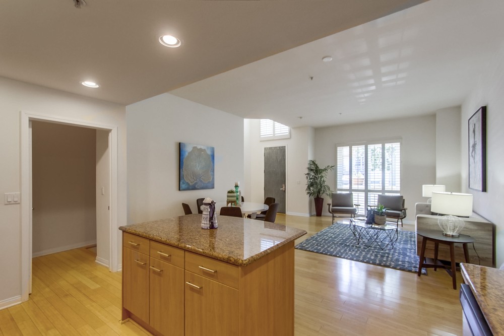 Virtual tour photo 18 of 39 for 4047 1st Ave