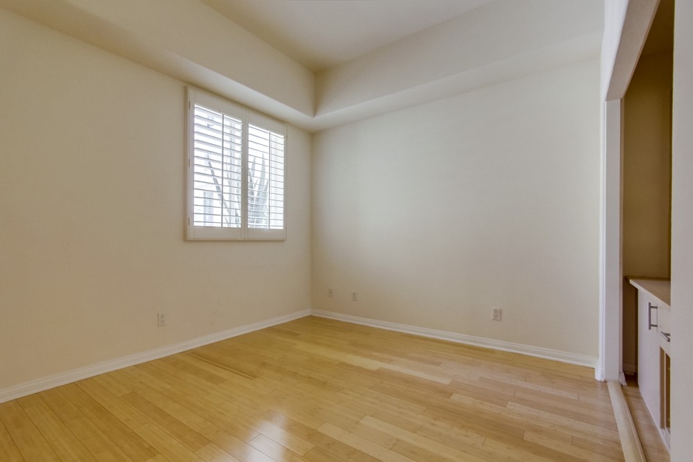 Virtual tour photo 19 of 39 for 4047 1st Ave
