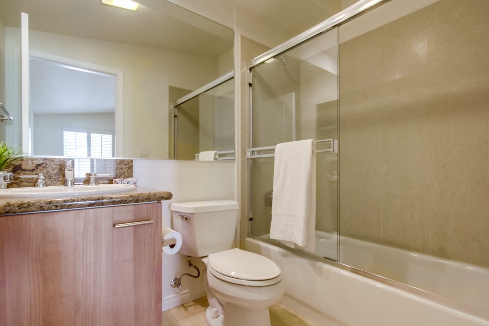 Virtual tour photo 33 of 39 for 4047 1st Ave