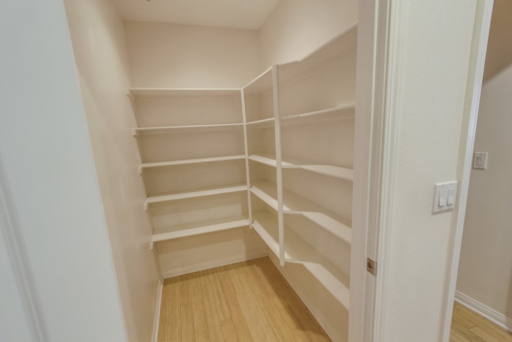 Virtual tour photo 36 of 39 for 4047 1st Ave