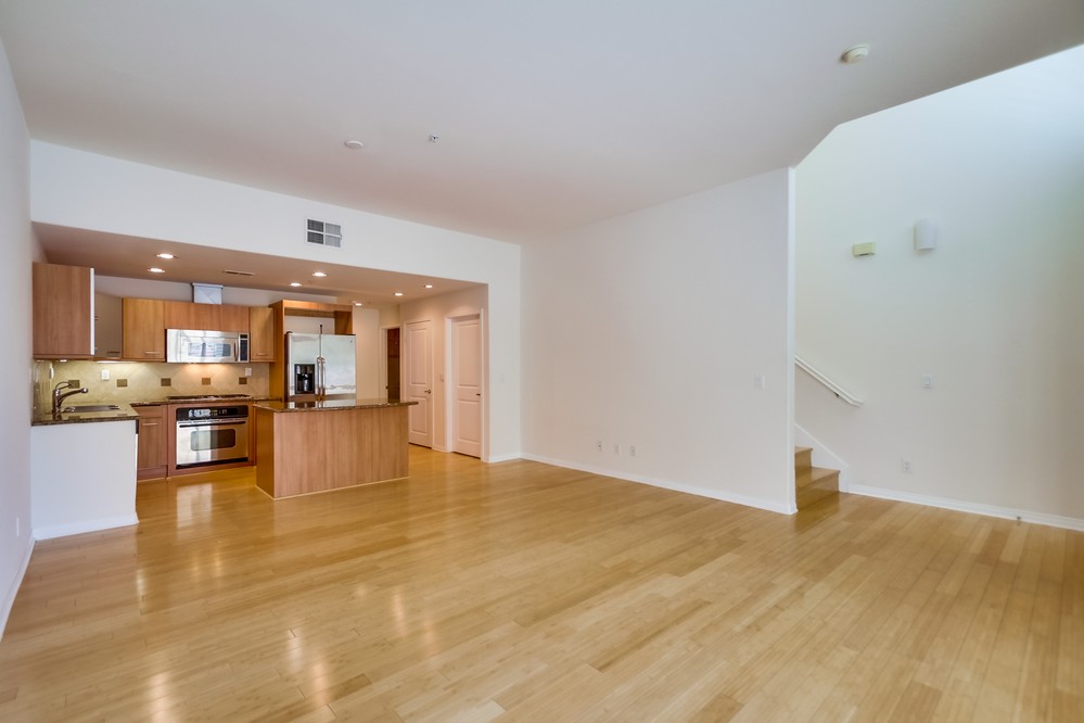 Virtual tour photo 9 of 32 for 4047 1st Avenue