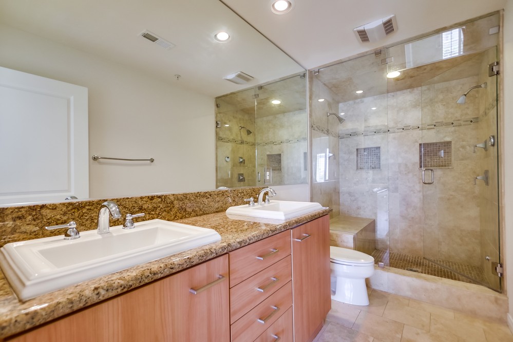 Virtual tour photo 22 of 32 for 4047 1st Avenue