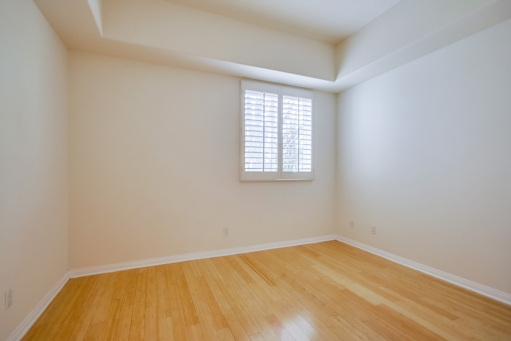 Virtual tour photo 26 of 32 for 4047 1st Avenue
