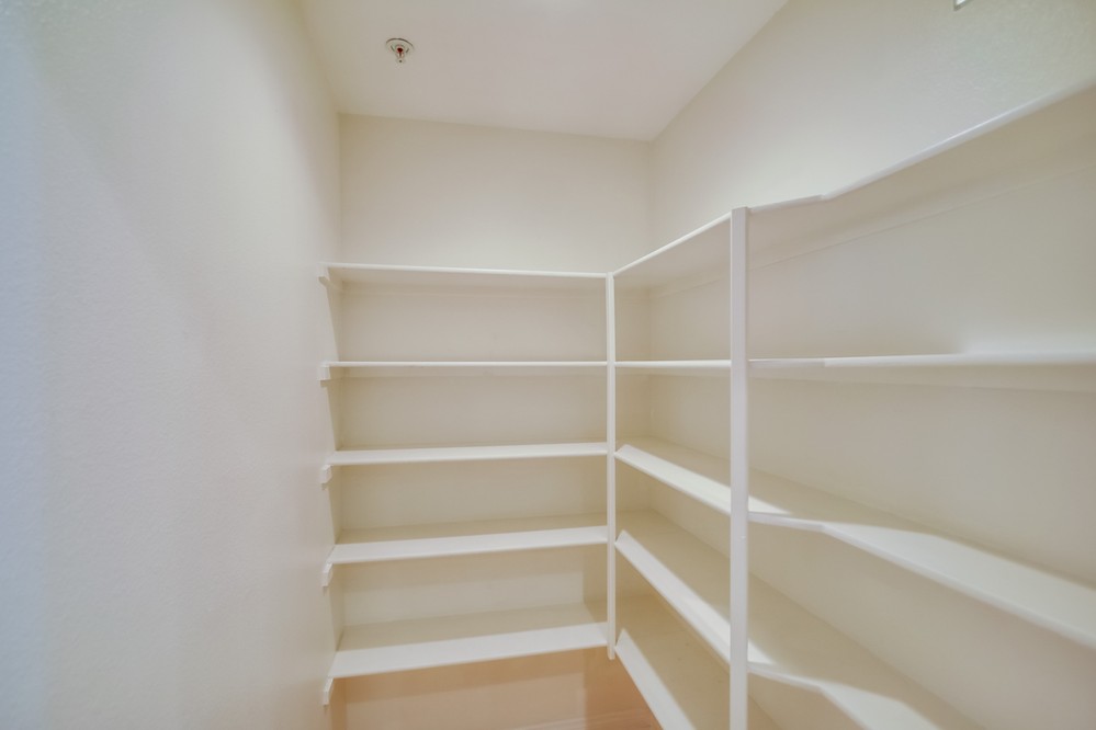 Virtual tour photo 30 of 32 for 4047 1st Avenue