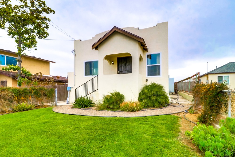 Virtual tour photo 5 of 38 for 4048 Hilltop Dr