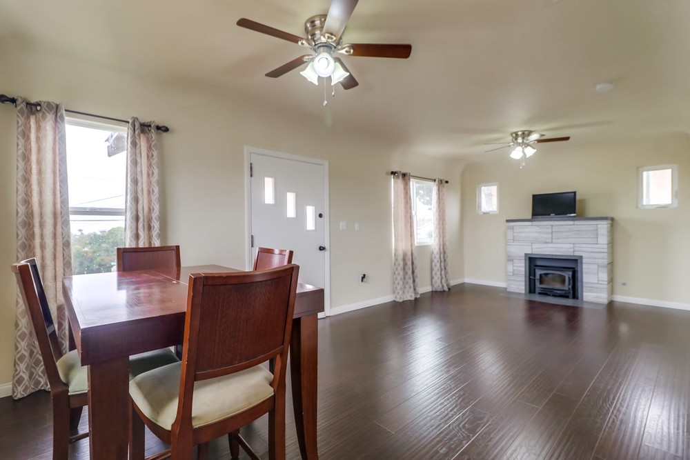 Virtual tour photo 10 of 38 for 4048 Hilltop Dr