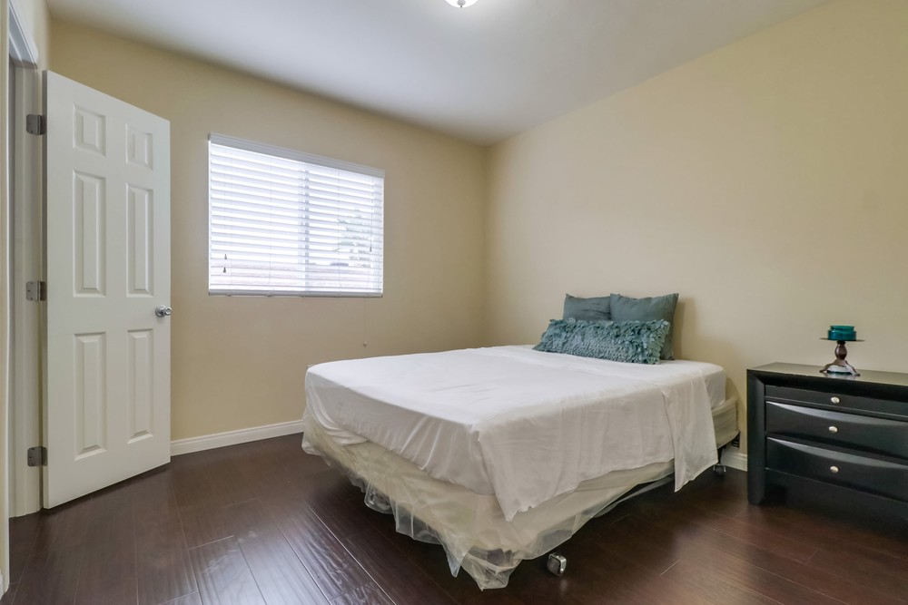 Virtual tour photo 21 of 38 for 4048 Hilltop Dr