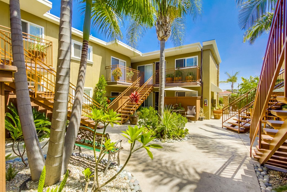 Virtual tour photo 6 of 28 for 4050 46th St #10