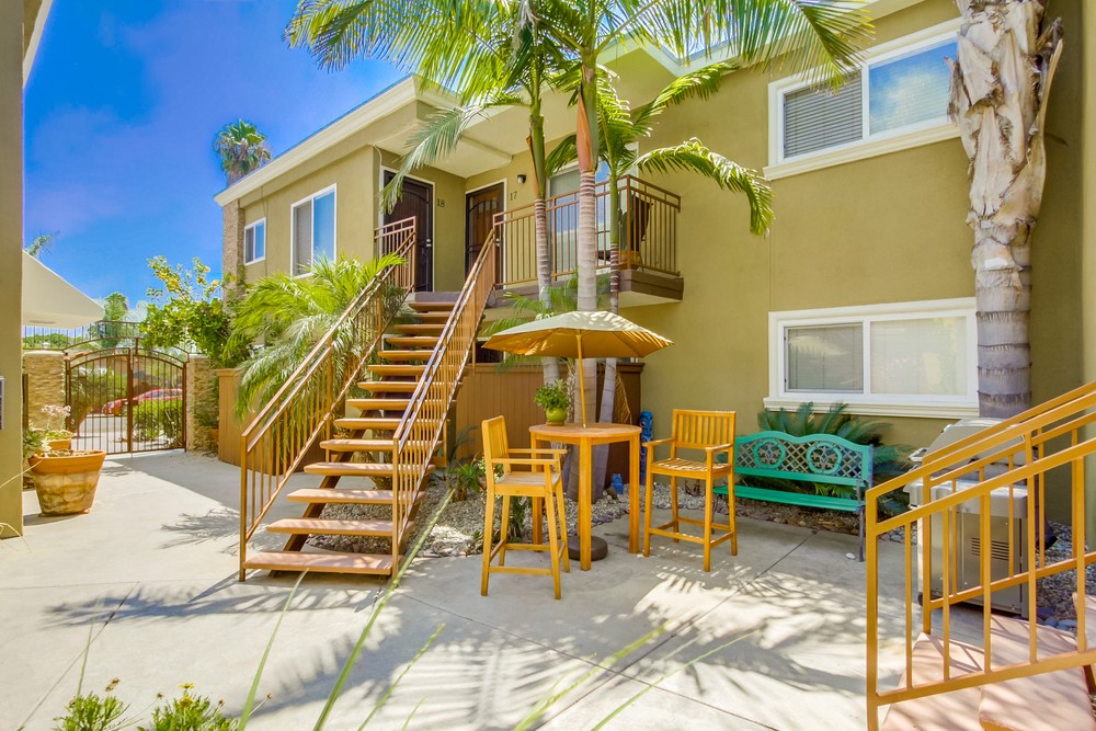 Virtual tour photo 8 of 28 for 4050 46th St #10