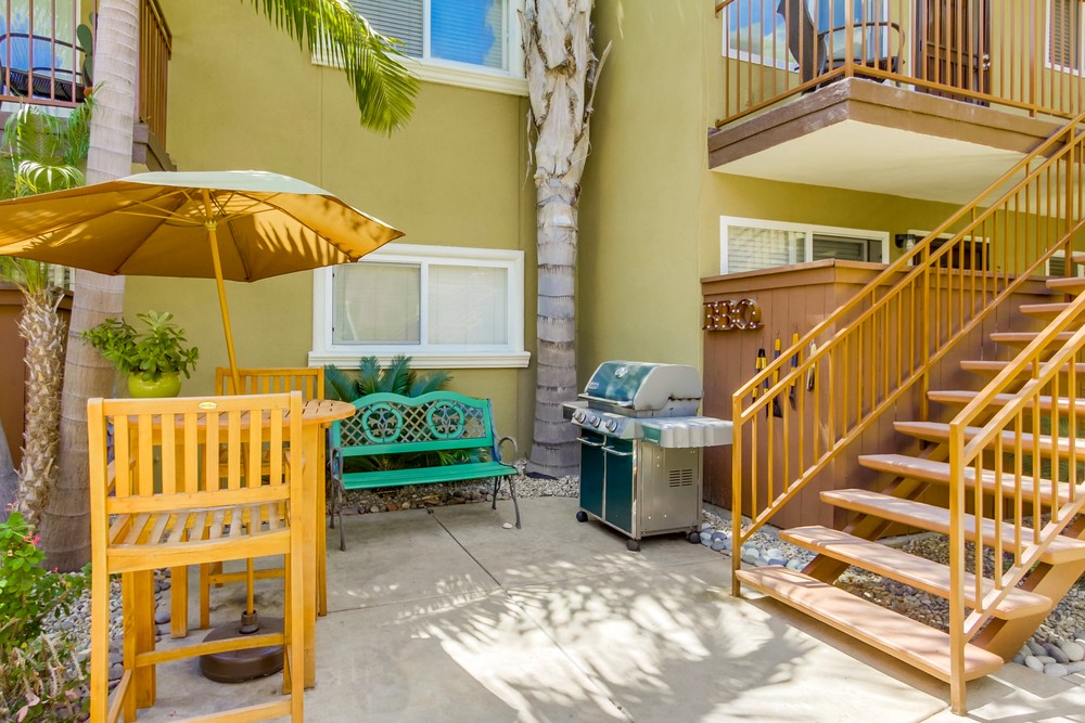 Virtual tour photo 9 of 28 for 4050 46th St #10