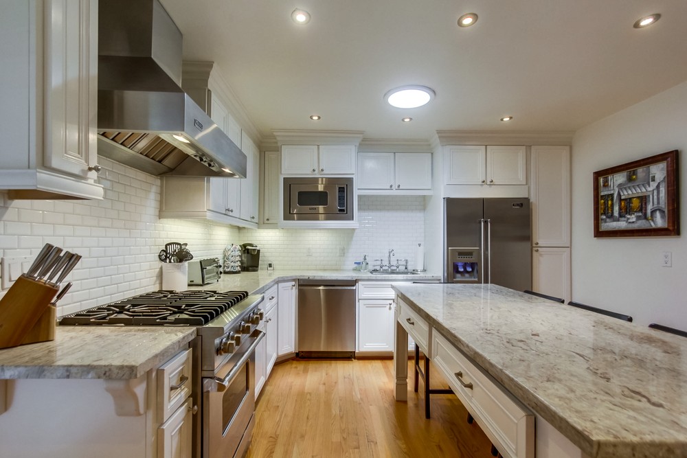 Virtual tour photo 19 of 36 for Beautiful Home