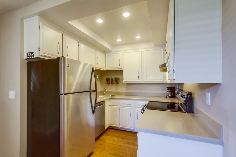 Virtual tour photo 21 of 52 for 4051 Fanuel St