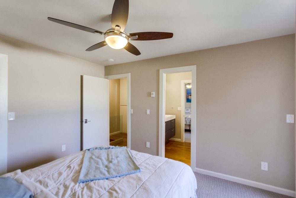 Virtual tour photo 29 of 52 for 4051 Fanuel St