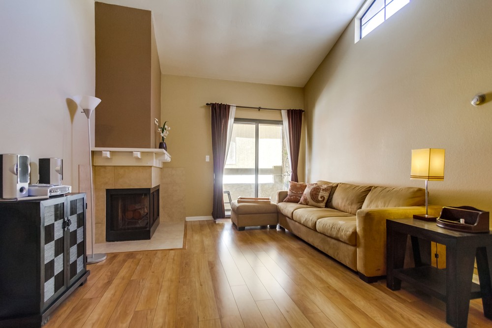 Virtual tour photo 12 of 28 for 4051 Iowa St #5