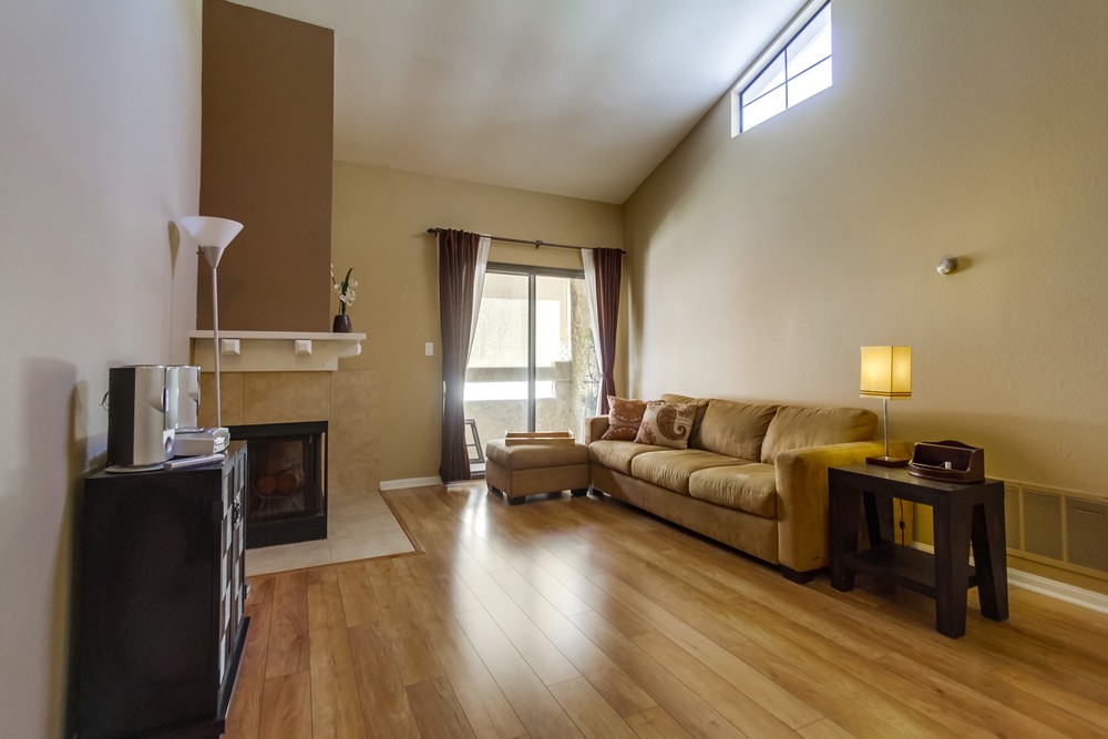 Virtual tour photo 13 of 28 for 4051 Iowa St #5