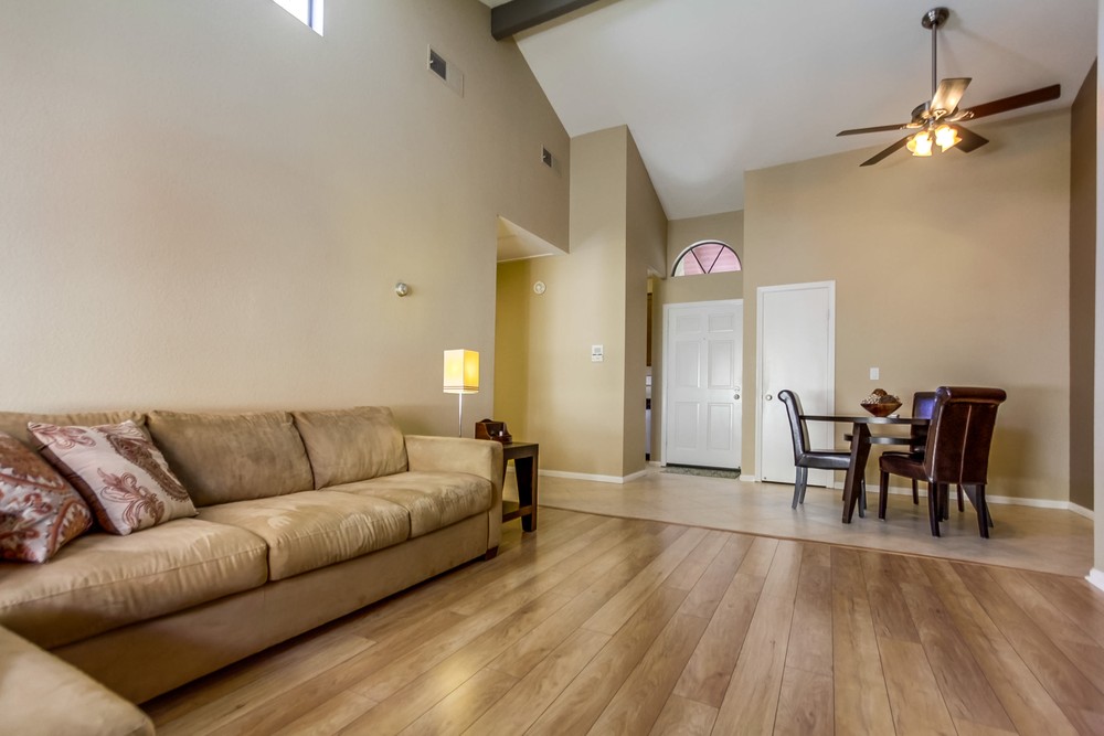 Virtual tour photo 16 of 28 for 4051 Iowa St #5