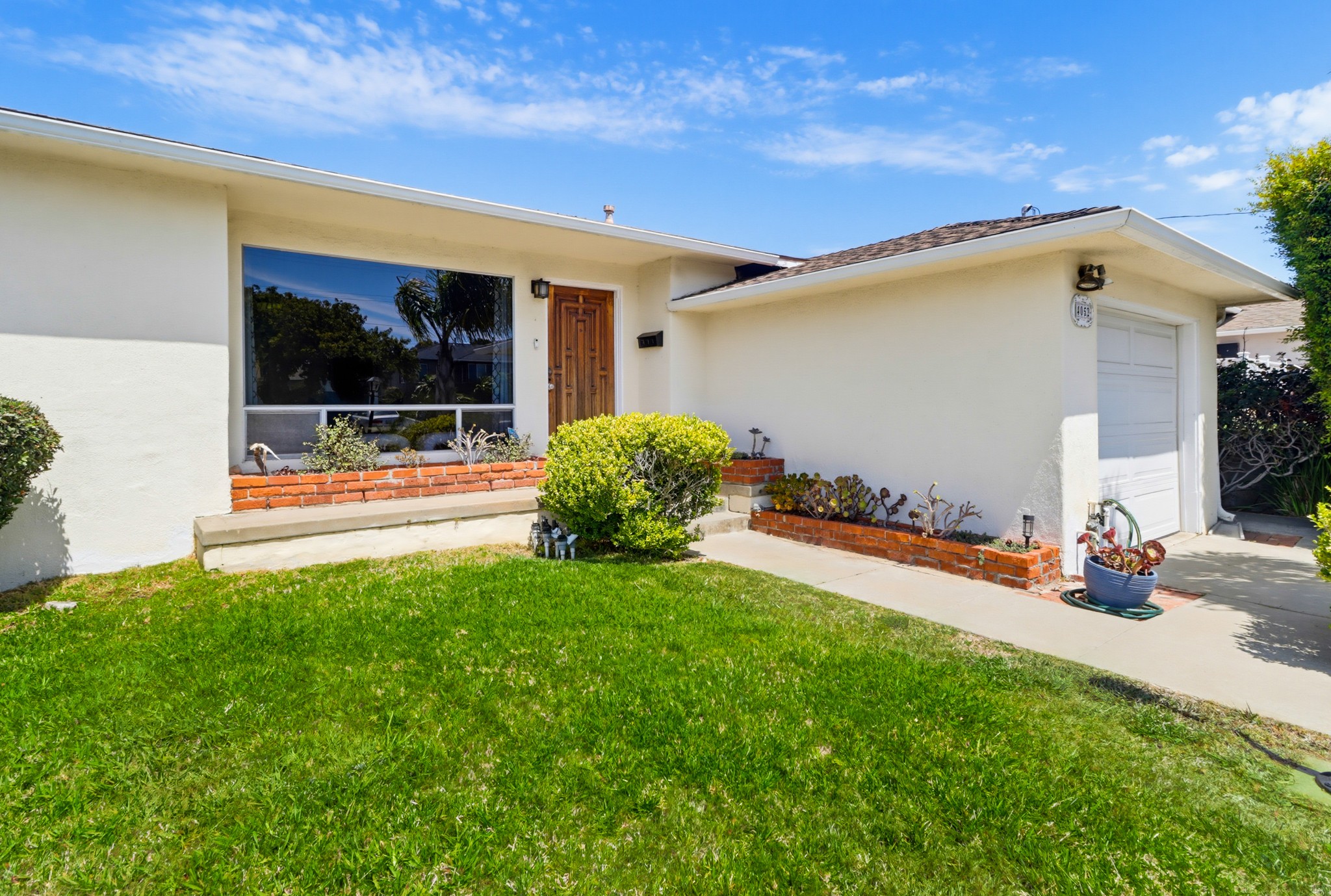 Virtual tour photo 5 of 63 for 4052 Alicia Dr