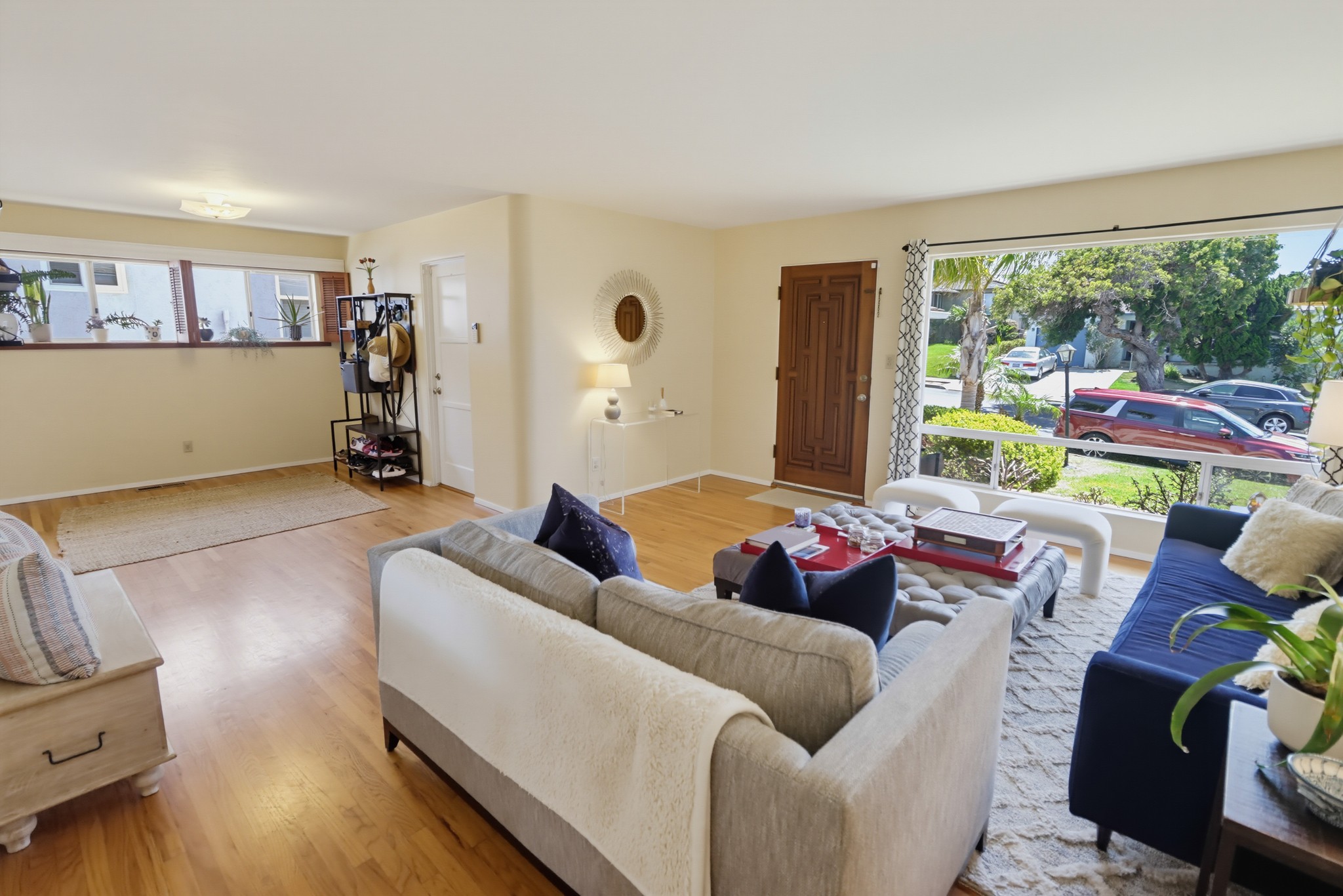 Virtual tour photo 10 of 63 for 4052 Alicia Dr