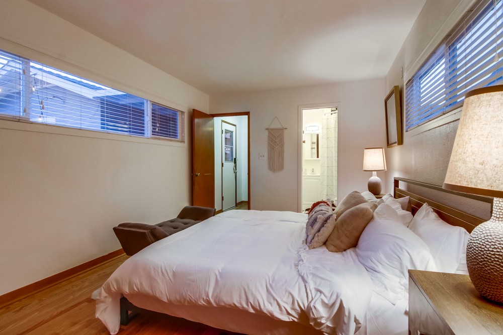 Virtual tour photo 37 of 57 for 4053 32nd St