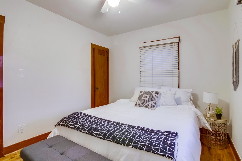 Virtual tour photo 41 of 57 for 4053 32nd St