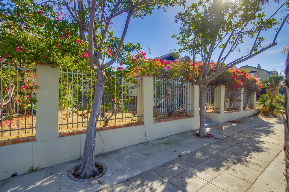 Virtual tour photo 4 of 44 for 4053 Alabama St