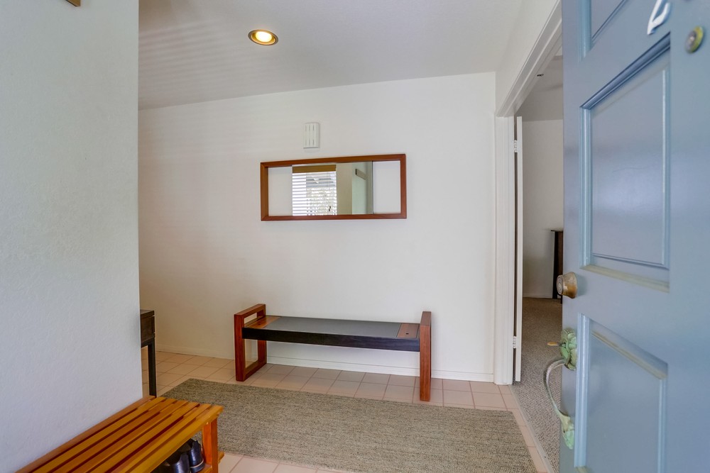 Virtual tour photo 3 of 35 for 4055 Crystal Dawn Ln