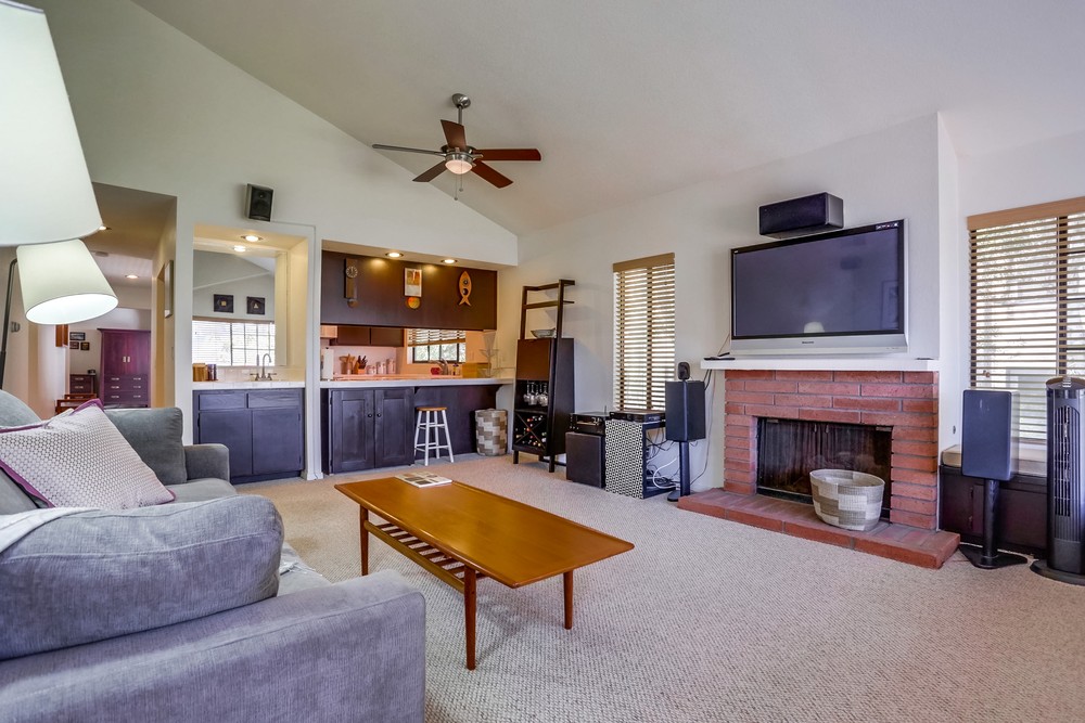 Virtual tour photo 7 of 35 for 4055 Crystal Dawn Ln