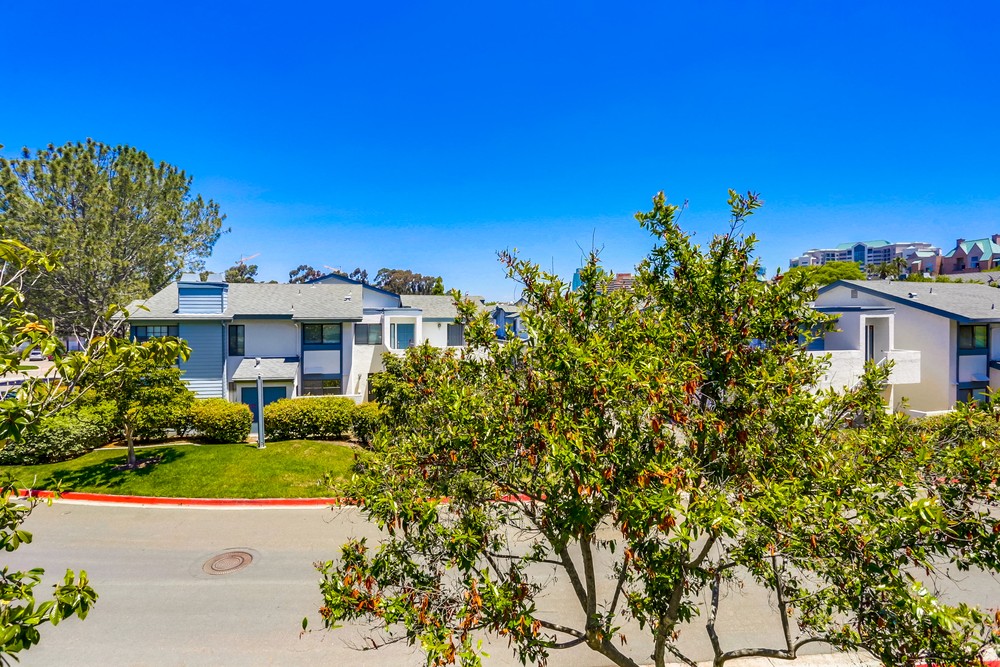 Virtual tour photo 31 of 35 for 4055 Crystal Dawn Ln