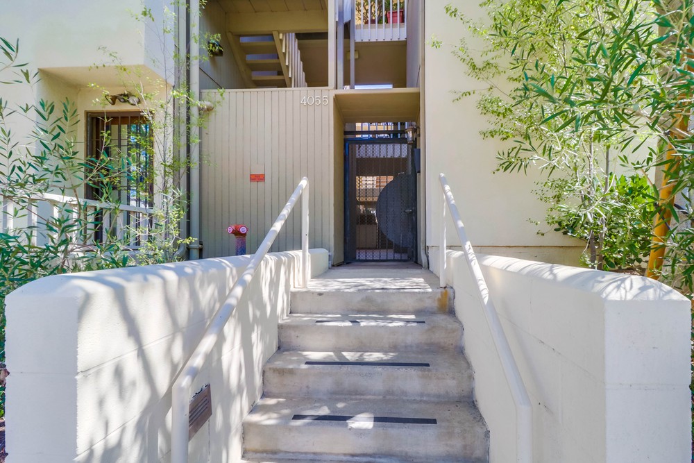 Virtual tour photo 5 of 41 for 4055 Eagle St