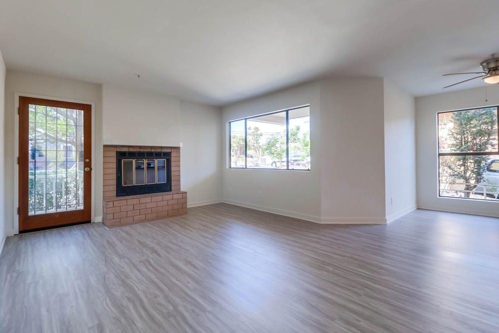Virtual tour photo 11 of 41 for 4055 Eagle St
