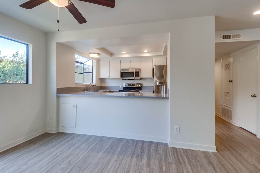 Virtual tour photo 14 of 41 for 4055 Eagle St