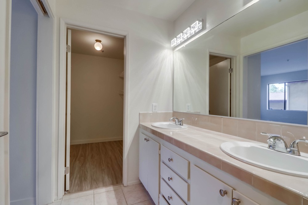 Virtual tour photo 28 of 41 for 4055 Eagle St
