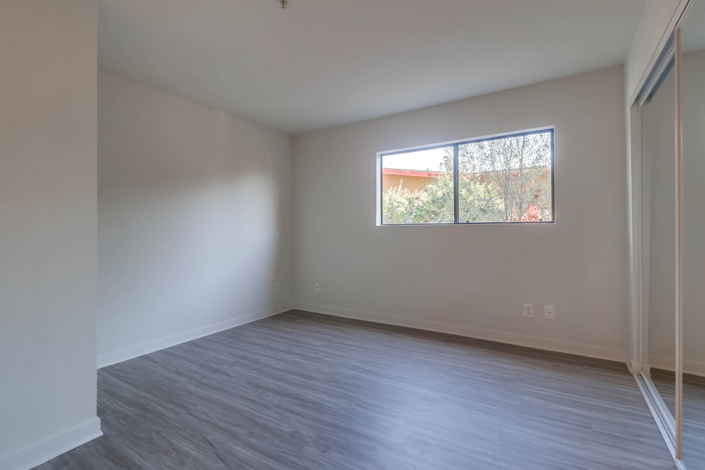 Virtual tour photo 30 of 41 for 4055 Eagle St