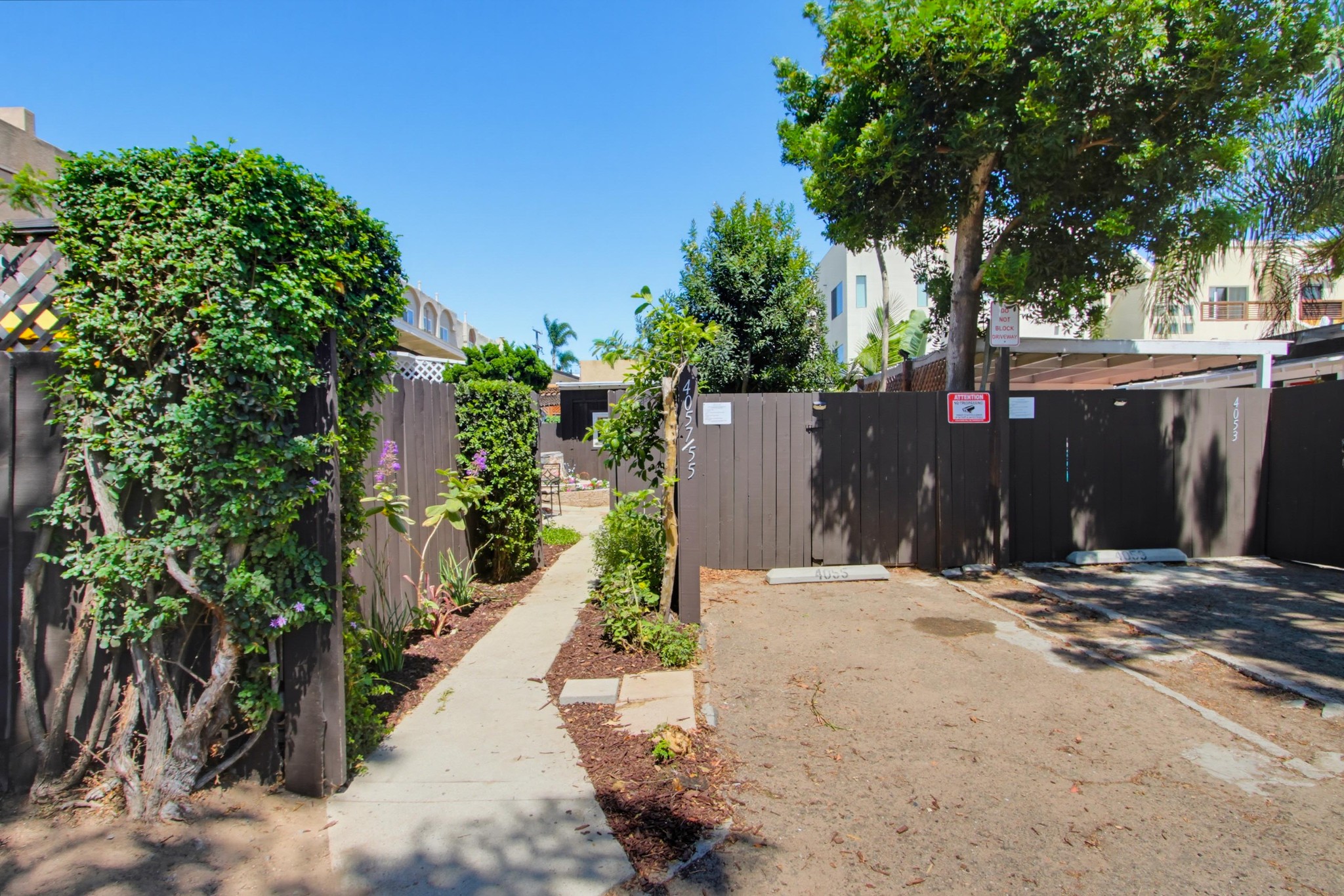 Virtual tour photo 1 of 42 for 4055 Gresham St