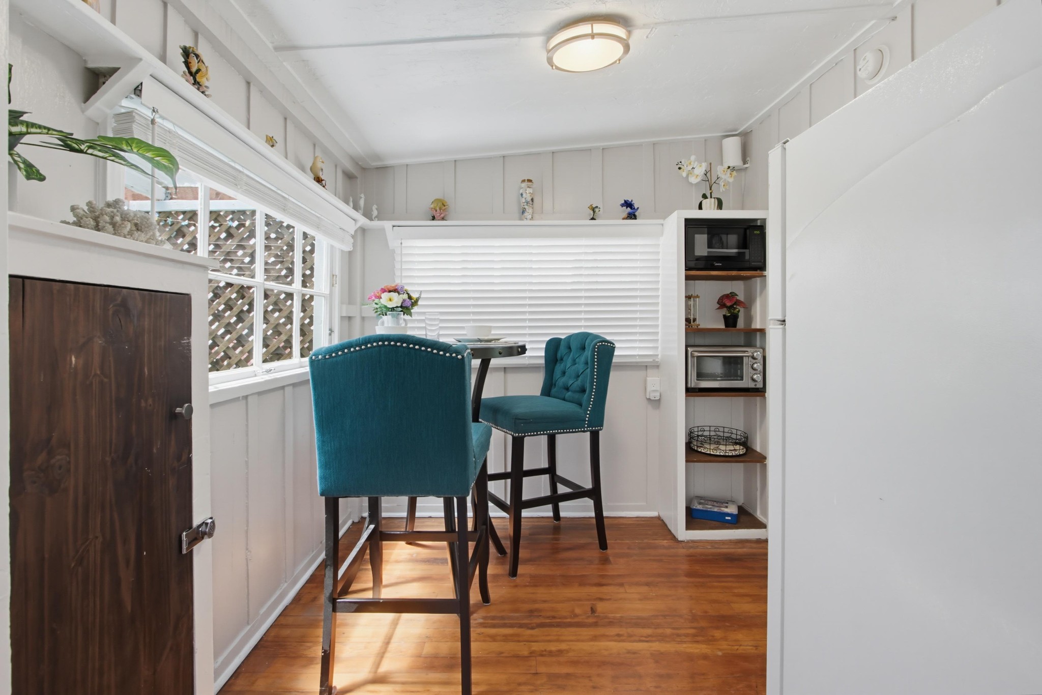 Virtual tour photo 19 of 42 for 4055 Gresham St