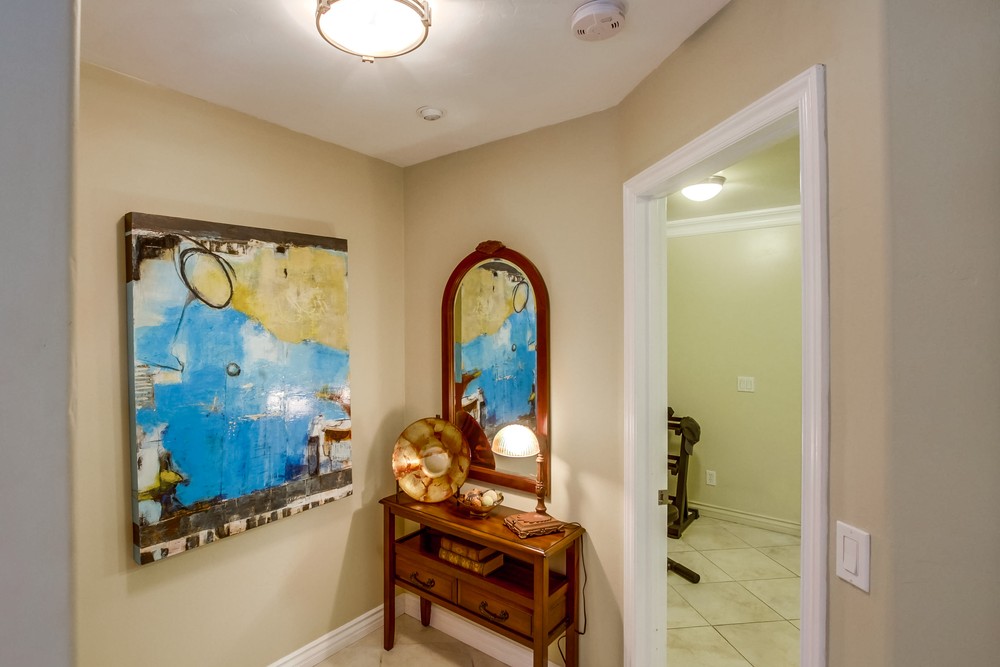 Virtual tour photo 7 of 34 for 4056 Albatross St