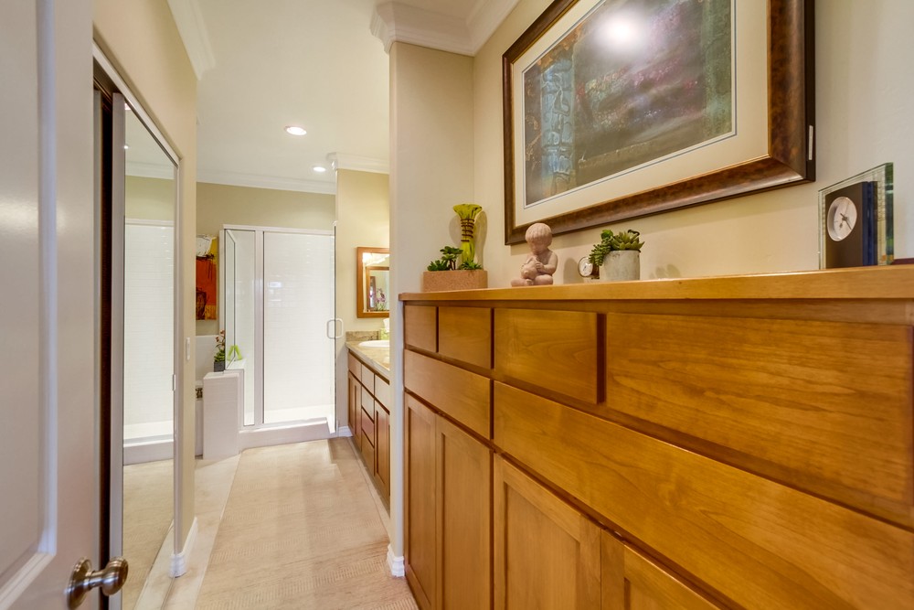 Virtual tour photo 25 of 34 for 4056 Albatross St