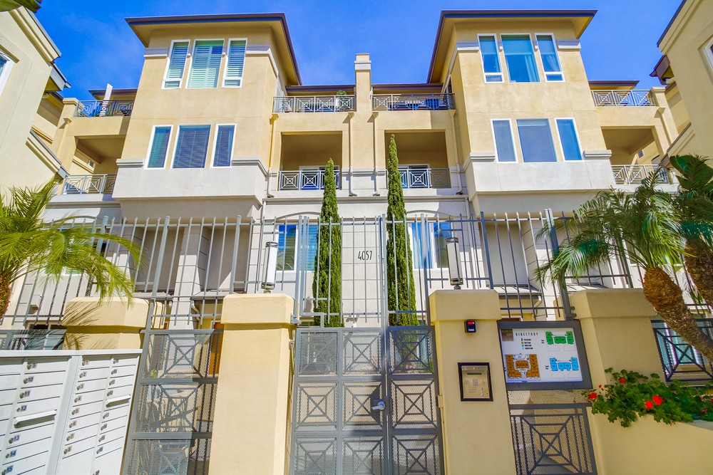 Virtual tour photo 11 of 47 for 4057 1st Ave