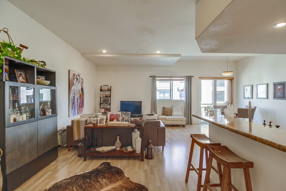 Virtual tour photo 17 of 47 for 4057 1st Ave