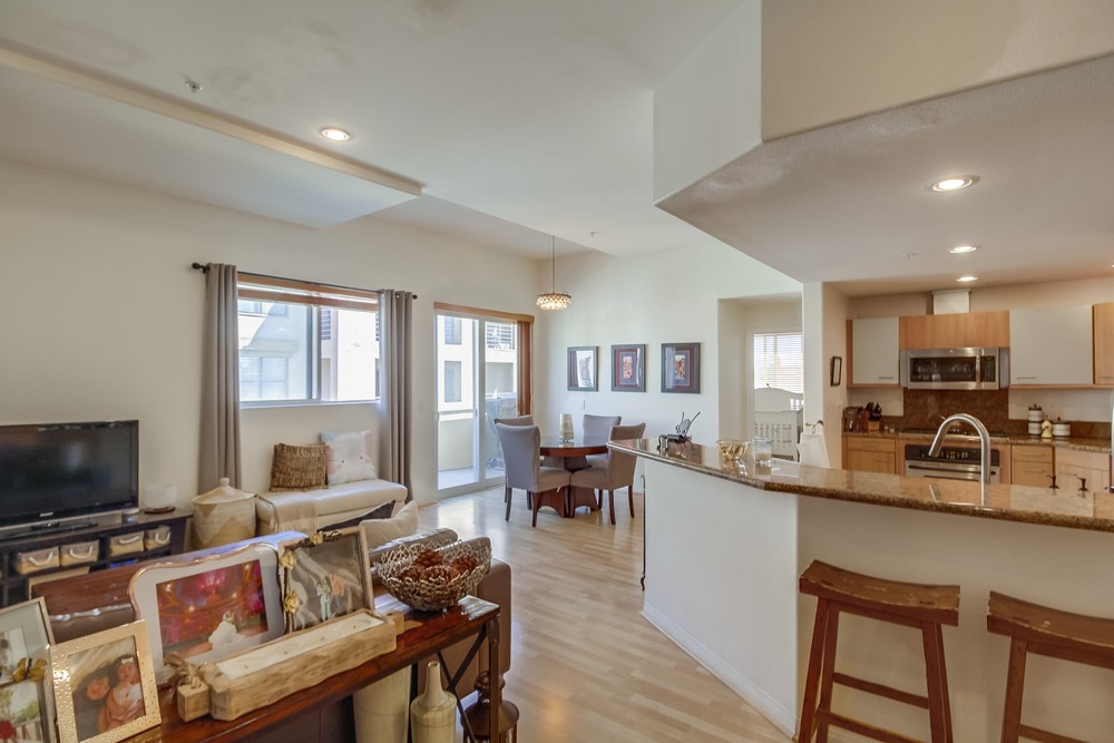Virtual tour photo 18 of 47 for 4057 1st Ave