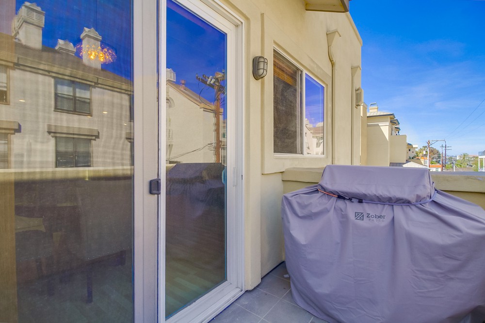 Virtual tour photo 31 of 47 for 4057 1st Ave