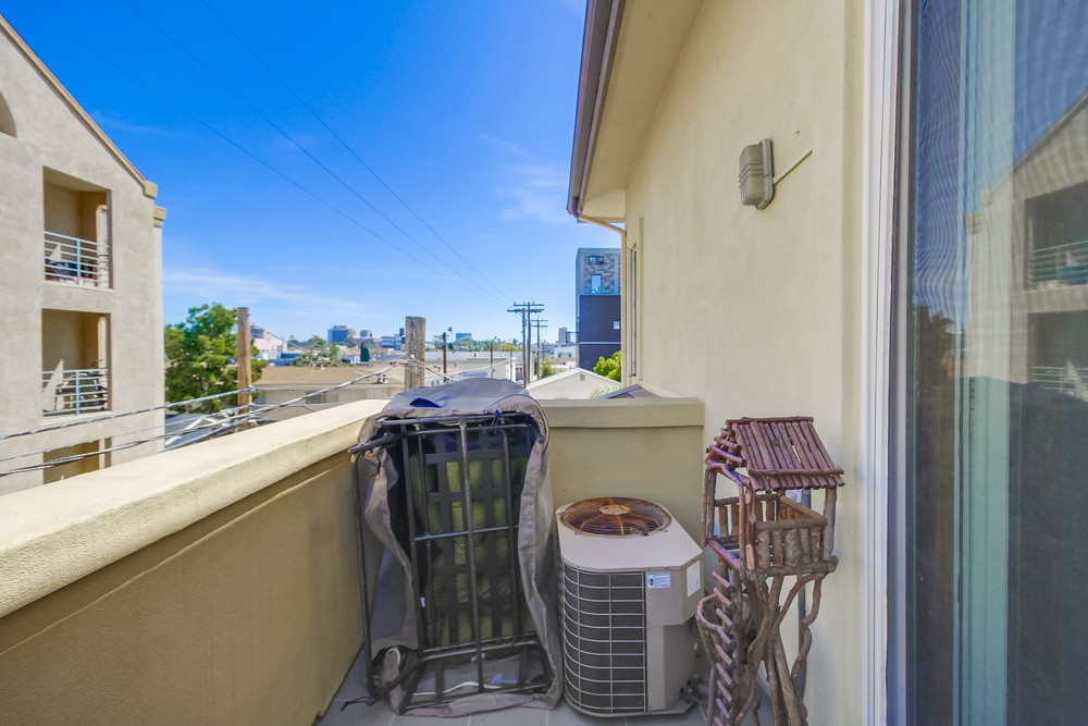 Virtual tour photo 34 of 47 for 4057 1st Ave