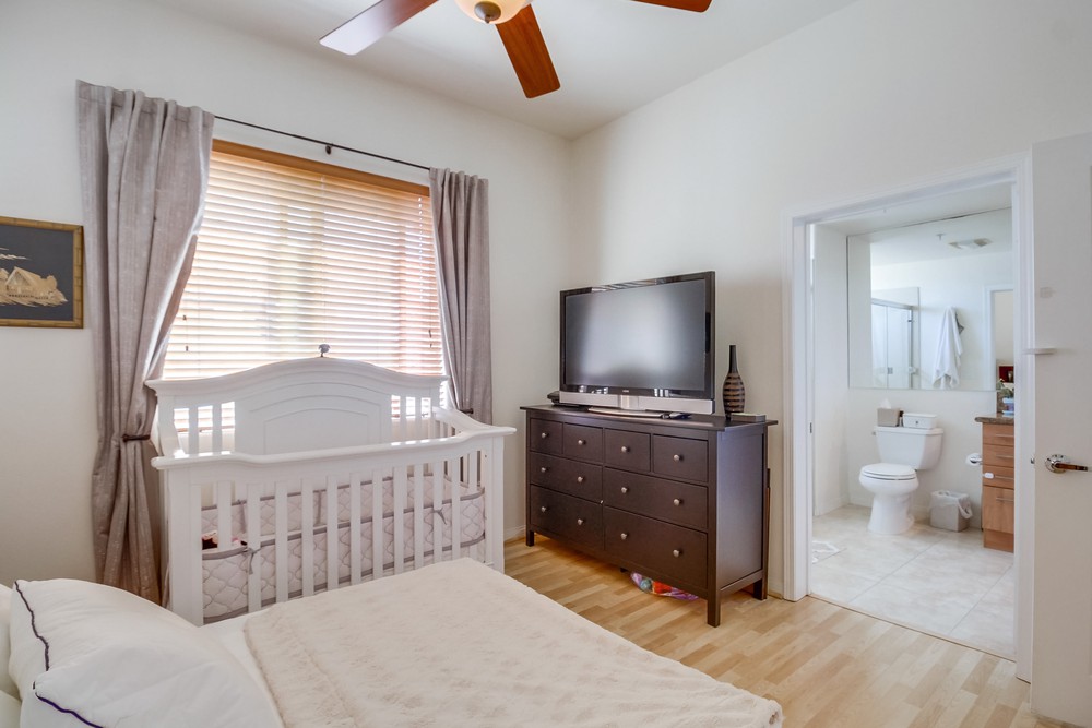 Virtual tour photo 37 of 47 for 4057 1st Ave