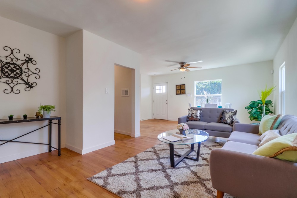 Virtual tour photo 14 of 51 for 4058 50th St