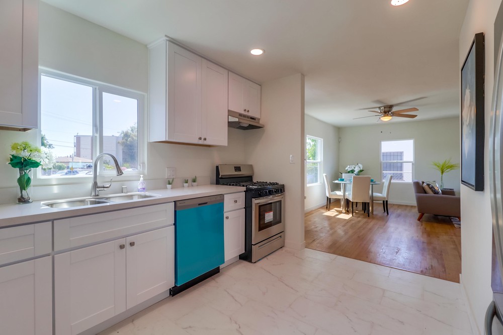 Virtual tour photo 18 of 51 for 4058 50th St