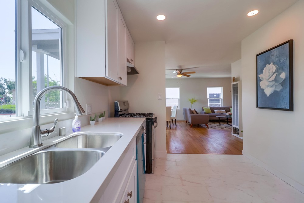 Virtual tour photo 19 of 51 for 4058 50th St
