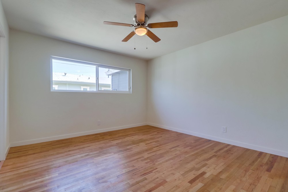 Virtual tour photo 31 of 51 for 4058 50th St