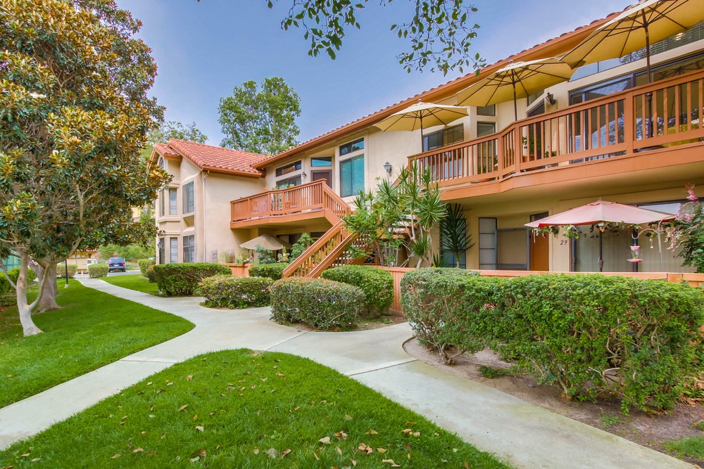 Virtual tour photo 3 of 32 for 4059 Carmel View Rd UNIT 30