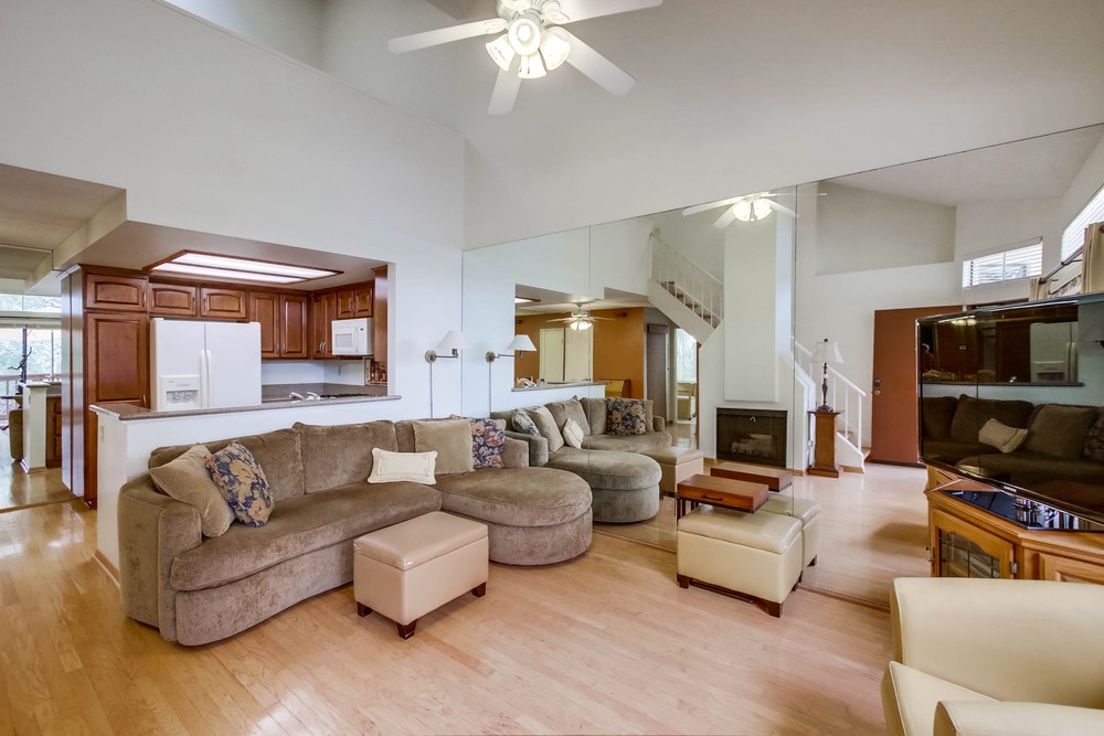 Virtual tour photo 4 of 32 for 4059 Carmel View Rd UNIT 30