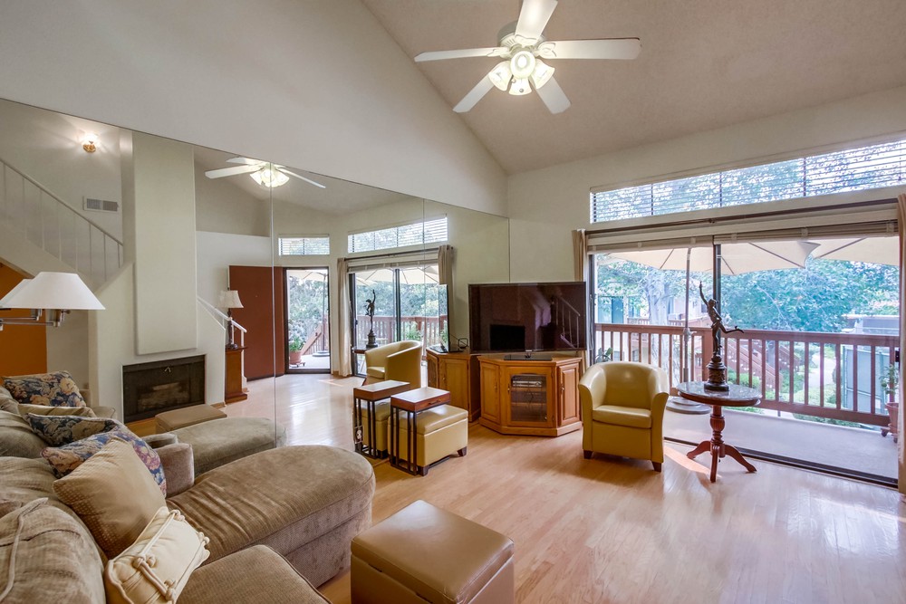 Virtual tour photo 7 of 32 for 4059 Carmel View Rd UNIT 30